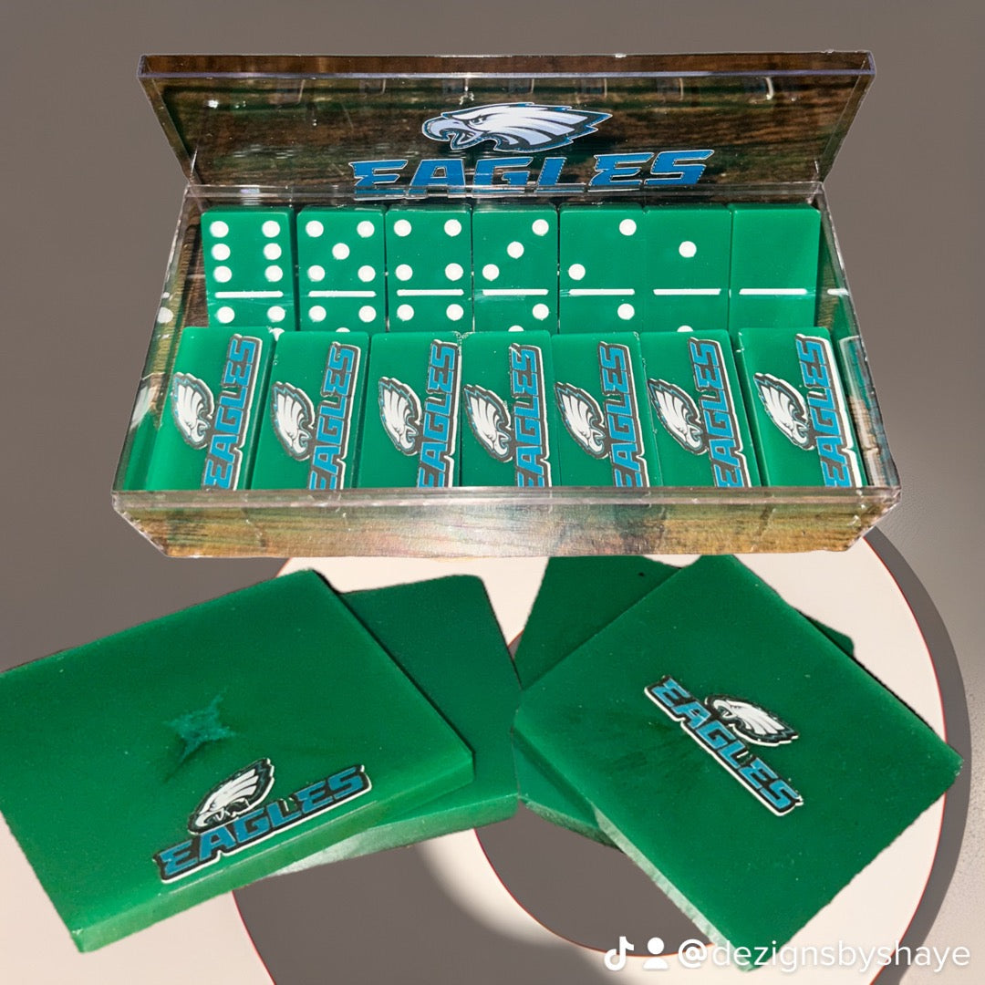 Dominoes